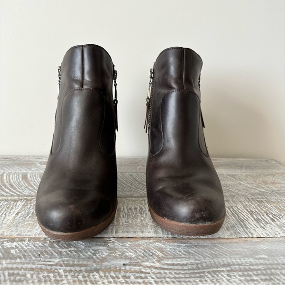 UGG-Australia Meredith Lodge Wedge Chocolate Brown Ankle Boots (Size:9.5) - Picture 4 of 12
